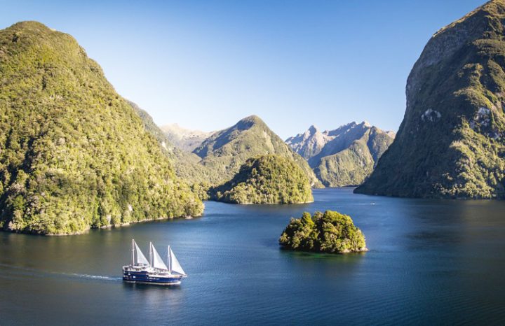 Fiordland Navigator