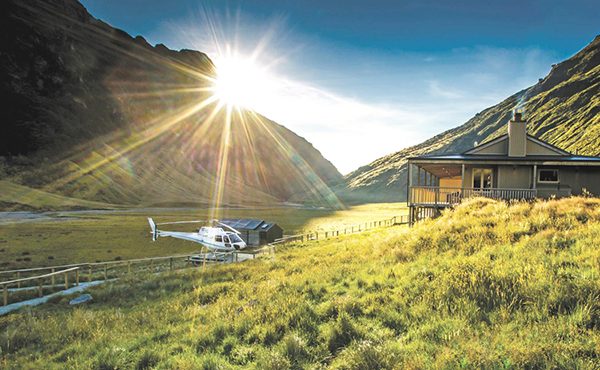Minaret Station Alpine Lodge - remote private luxury