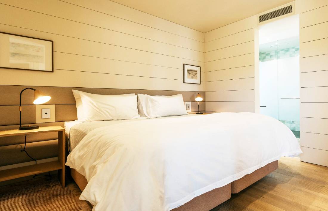 Boatshed Bedroom Waiheke