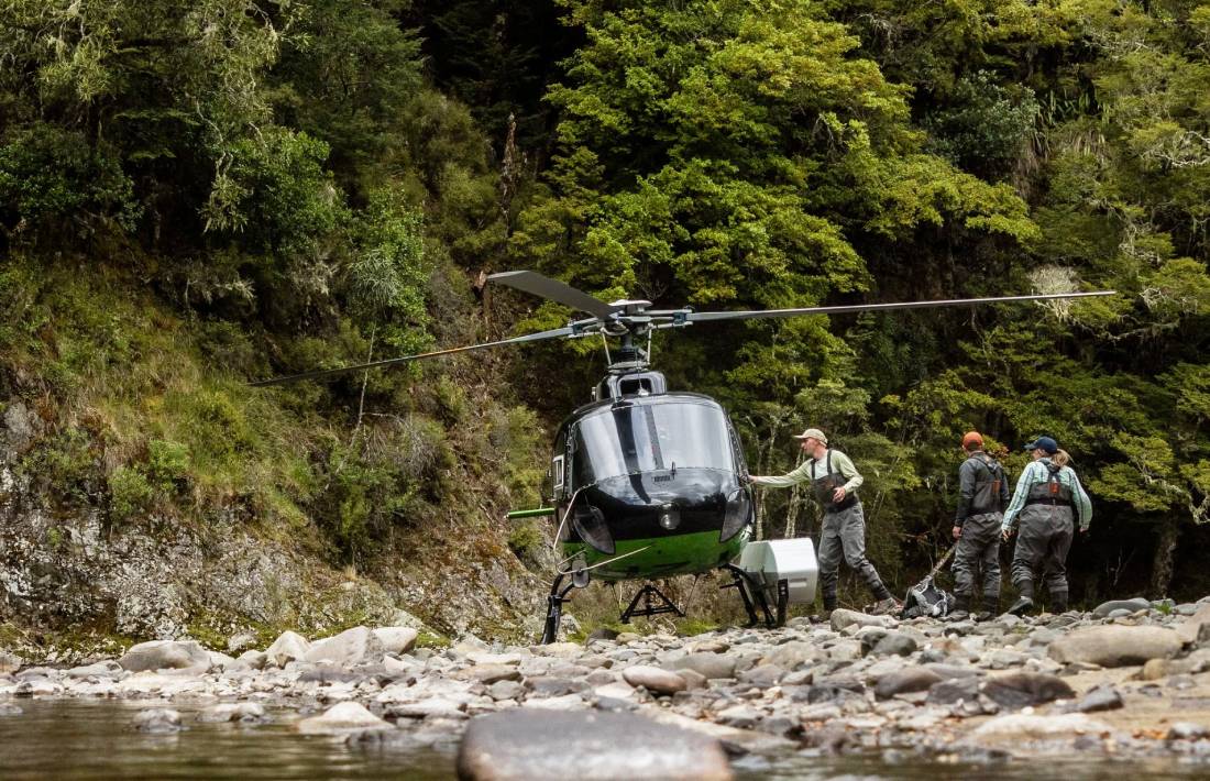 Poronui Lodge helicopter