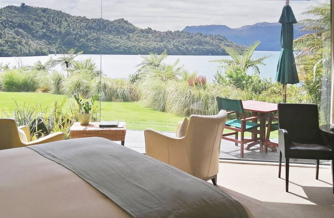 premium executive suite solitaire lodge