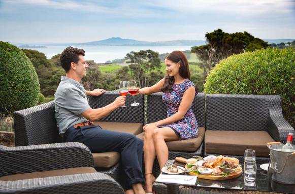 Romantic Getaway Waiheke Island