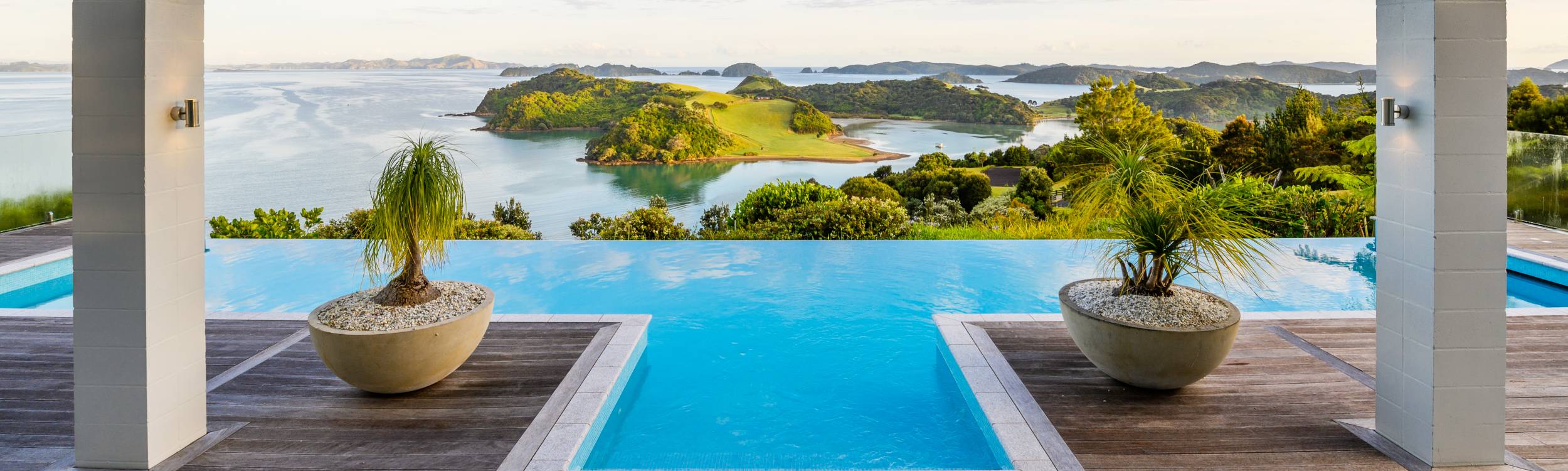 Paroa Bay Winery & Estate