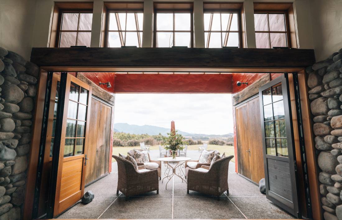 Poronui Lodge Entrance
