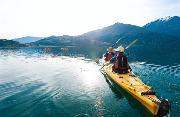 Kayaking Wanaka