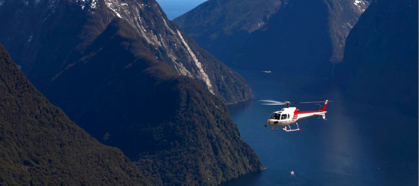 Milford Sound Helicopter Flight