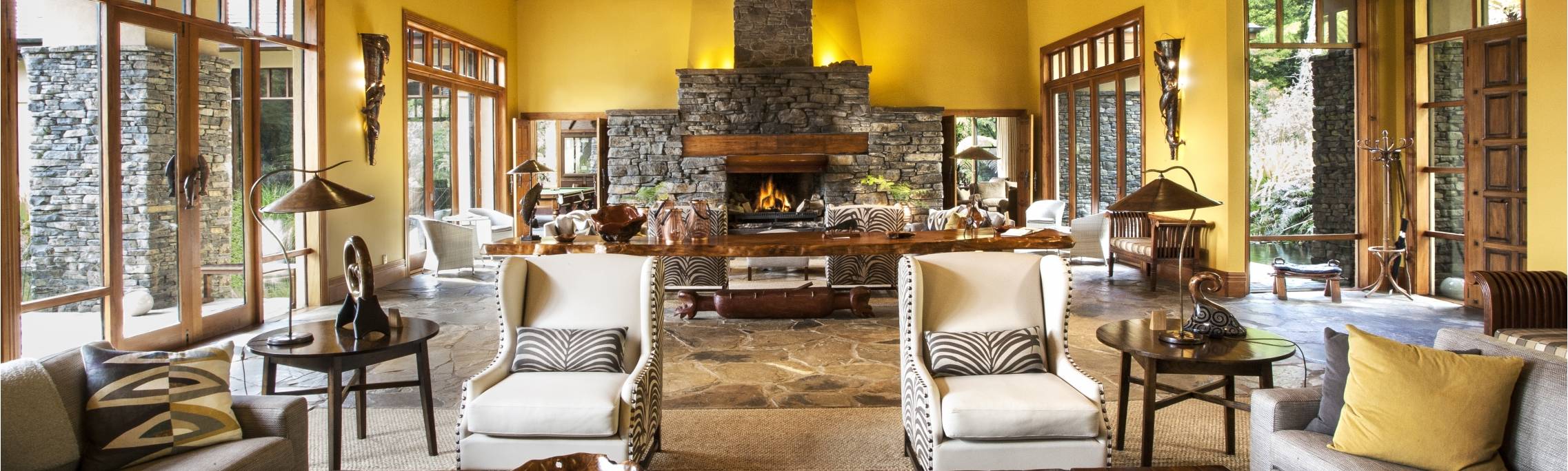 Tree Tops Lounge