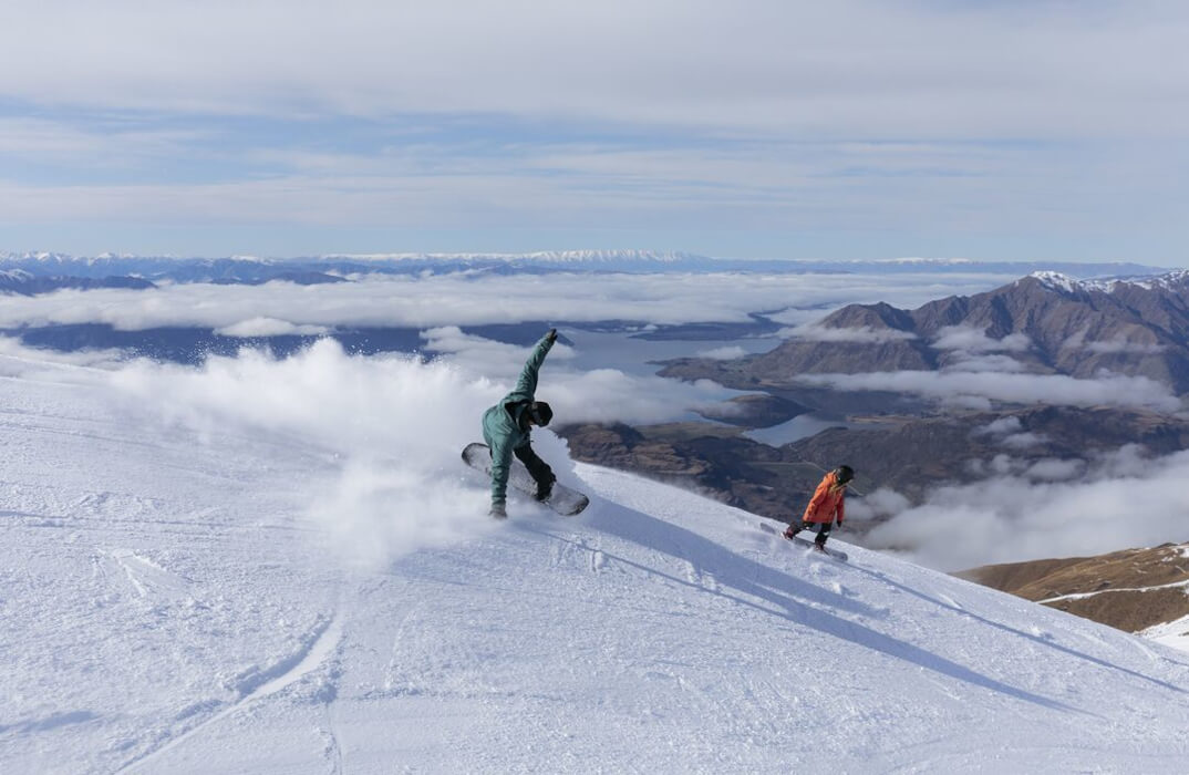 Skiing in Wanaka