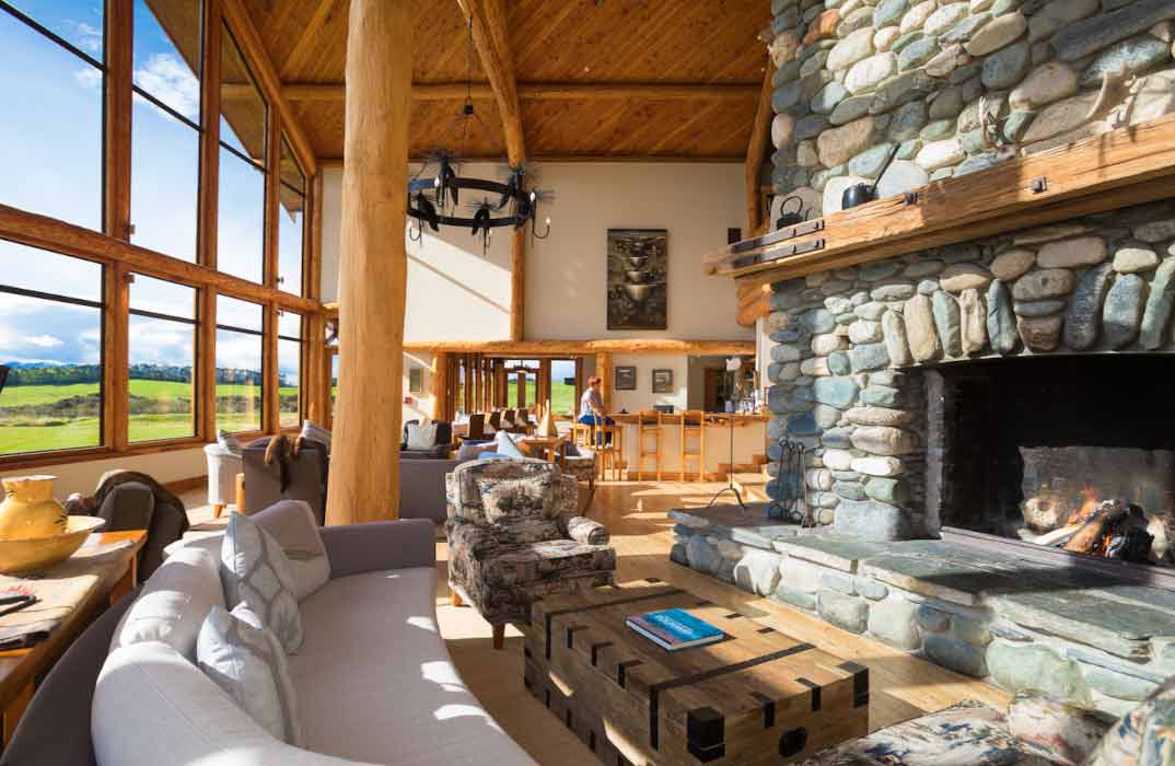 fiordland Lodge interior