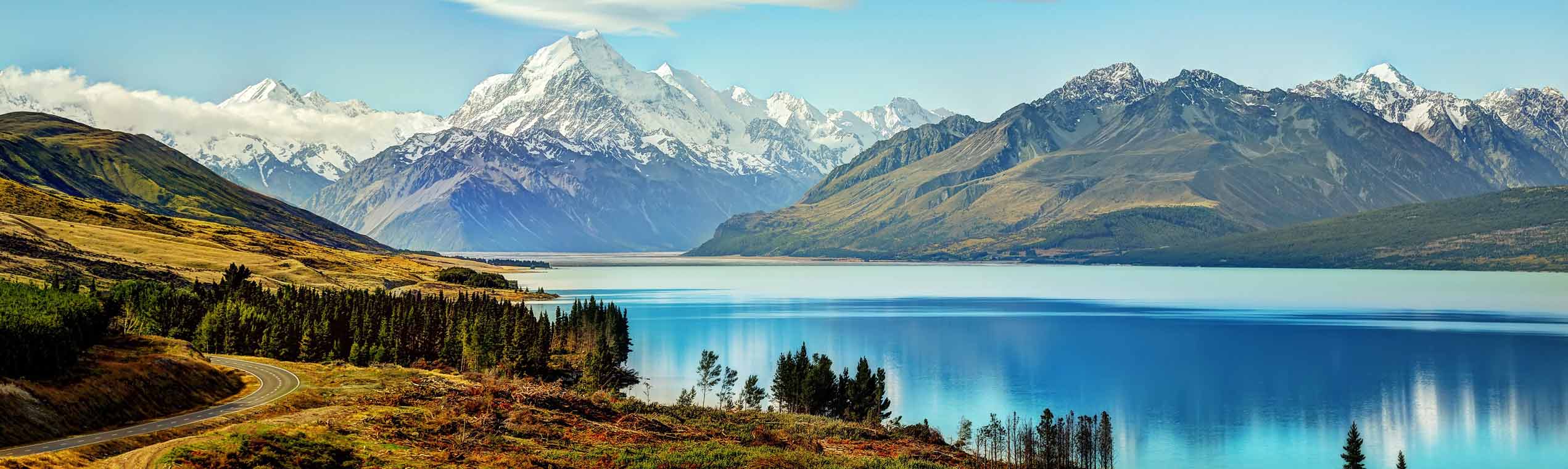 New Zealand's Beauty Lake Pukaki