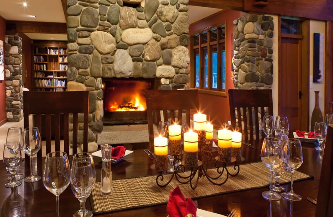 Stonefly lodge dining