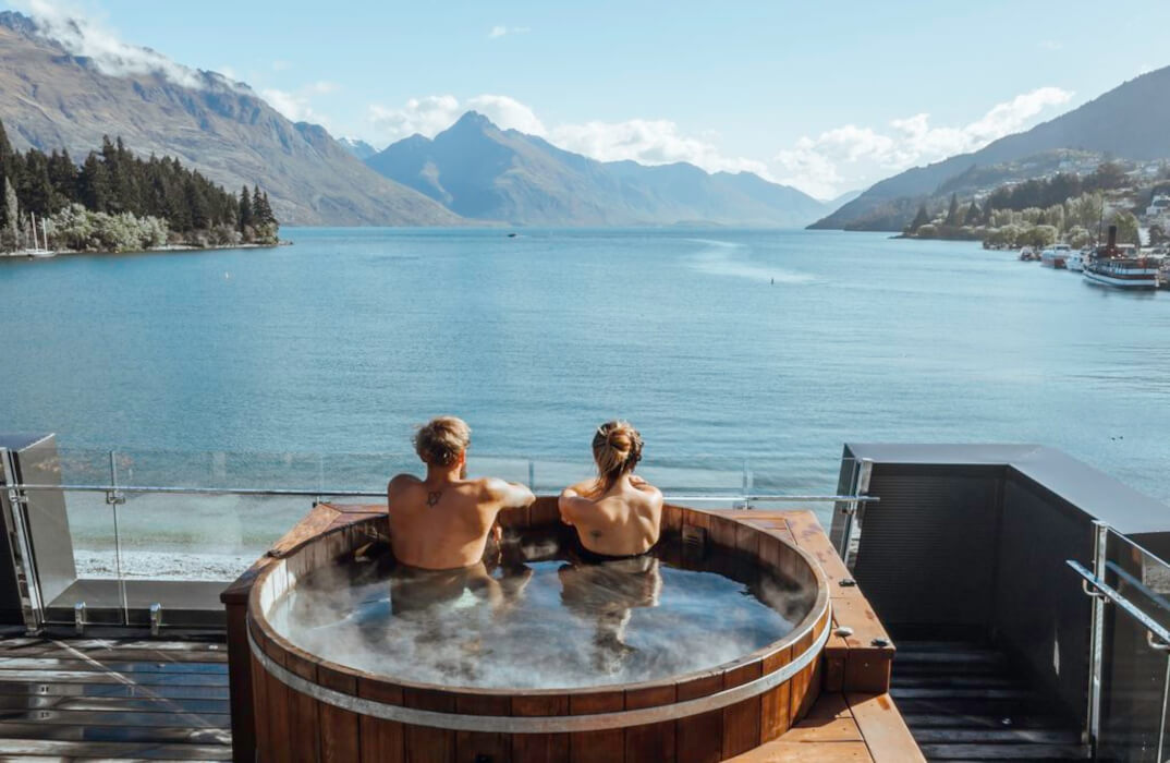 Eichardt's Private Hotel Queenstown rooftop spa